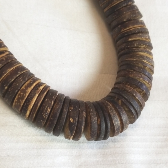 Wood Bead Statement.Necklace - Picture 2 of 5